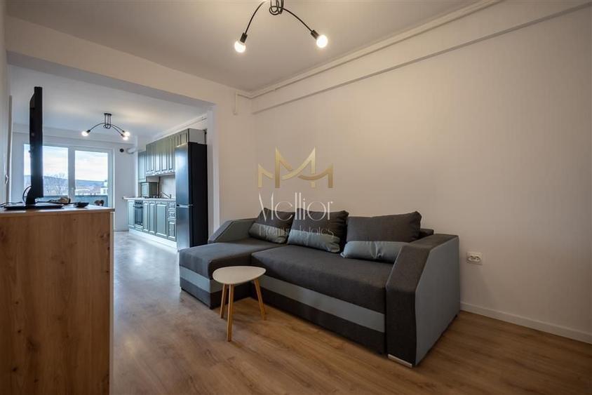 Apartament cu 2 camere semidecomandat în Dâmbul Rotund