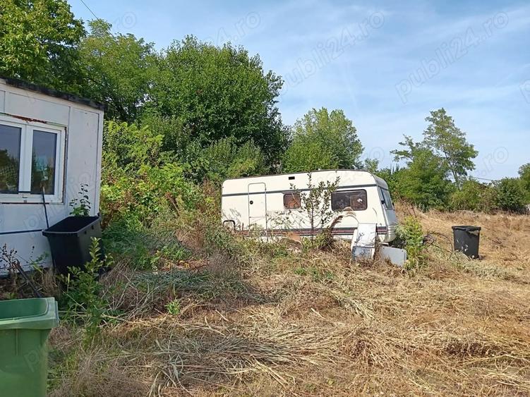 Teren de 1457 mp, în Lilieci