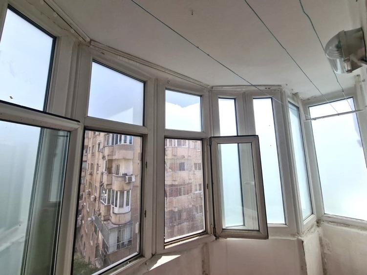 Garsonieră decomandată în Timpuri Noi
