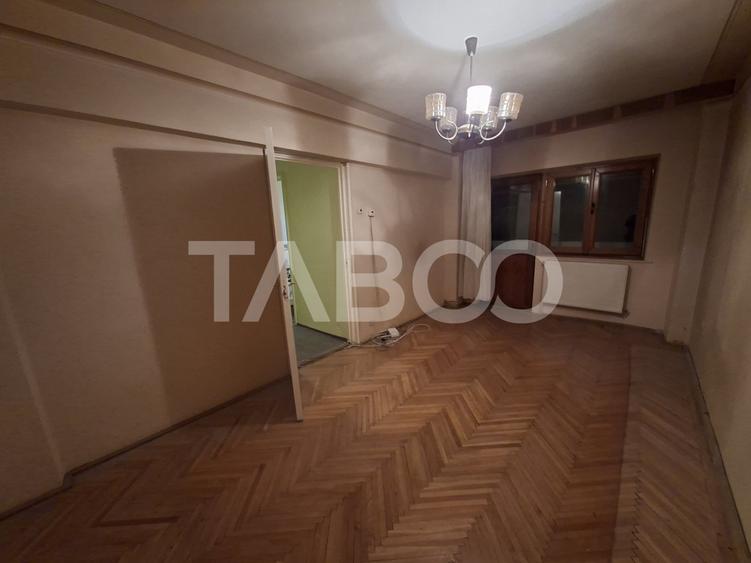 Apartament cu 2 camere decomandat în Calea Dumbrăvii