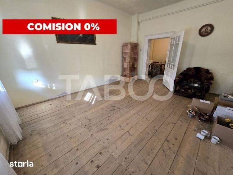 Casa tip duplex de vanzare la curte comuna pivnita in Piata Cluj Sibiu - 1