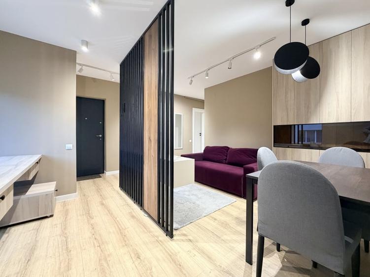 Apartament cu 2 camere semidecomandat, mobilat în Zorilor