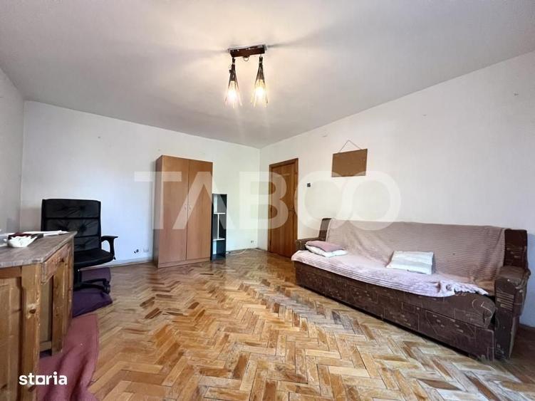 Apartament cu 3 camere de vanzare in Manastur zona Kaufland decomandat - 2