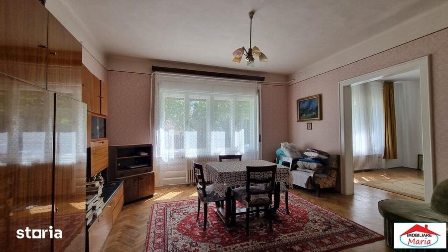 Casă cu 3 camere cu Teren 421 Mp în Titulescu