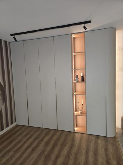 Apartament cu 2 camere decomandat în Metalurgiei
