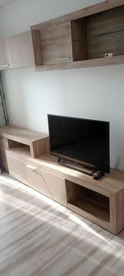 Apartament cu 3 camere decomandat în Exterior Sud