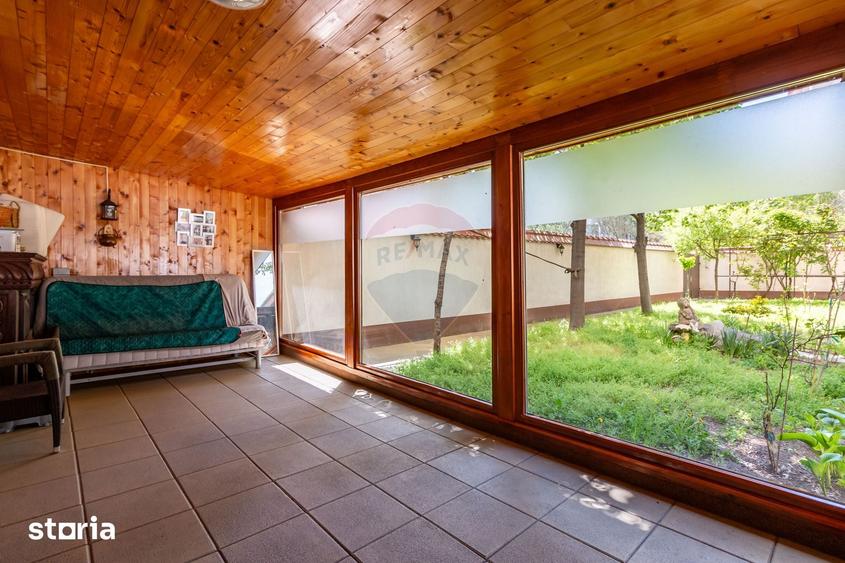 Casă cu 6 camere cu Teren 490 Mp în Giurgiului