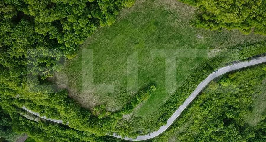 Teren Construcții extravilan de 13860 mp, în Est
