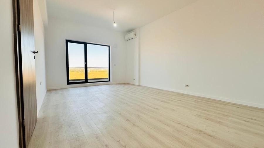 Apartament cu 3 camere decomandat în Albert