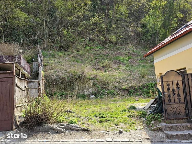 Teren de 850 mp, în Central