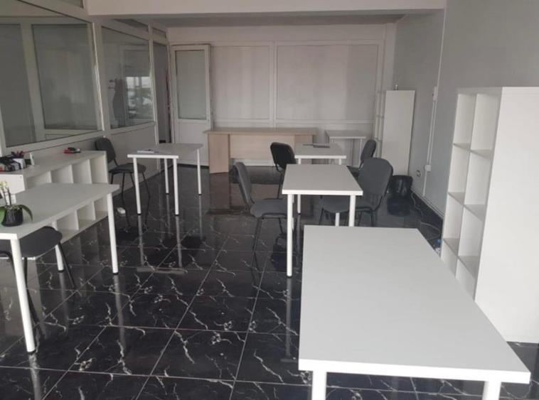 Spațiu comercial, de 270 mp, în Central