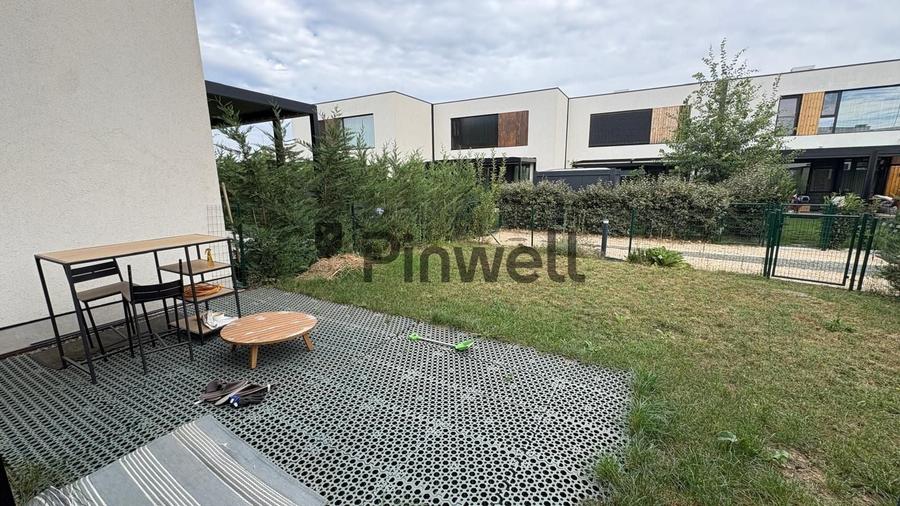 Casă individuală cu 4 camere cu Canalizare în Tunari