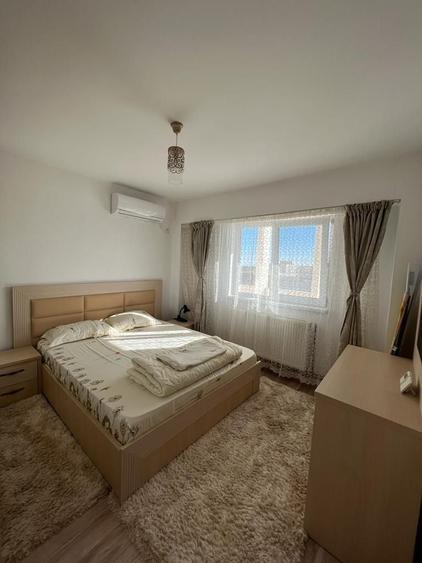 Apartament cu 2 camere decomandat în Calea București