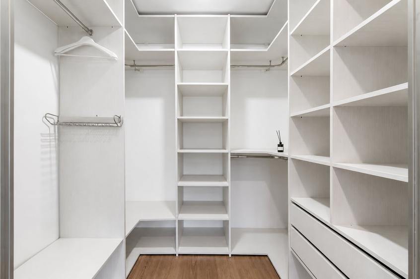 Apartament cu 2 camere semidecomandat, mobilat în Herăstrău