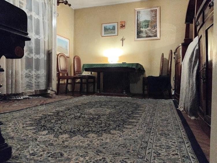 Apartament cu 3 camere decomandat în Șagului