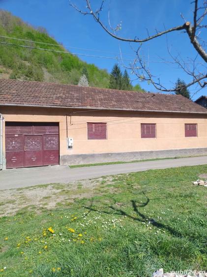 Casă cu Teren 728 Mp în Luncanii de Jos