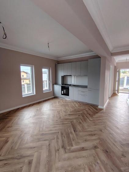 Casă individuală cu 4 camere cu Teren 350 Mp în Miroslava