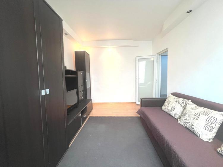 Apartament cu 2 camere decomandat în Dumbrava 2