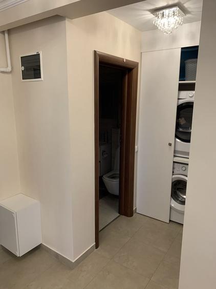 Apartament cu 3 camere în Petru Rareș
