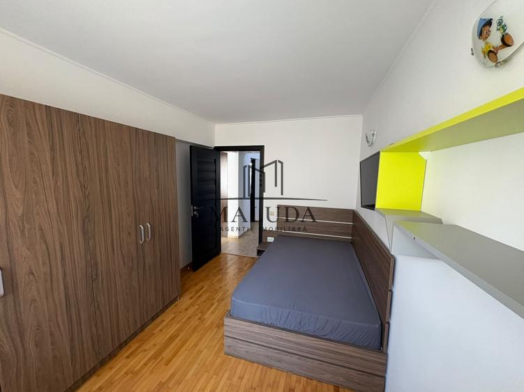 Apartament cu 3 camere decomandat, mobilat în Găvana 3