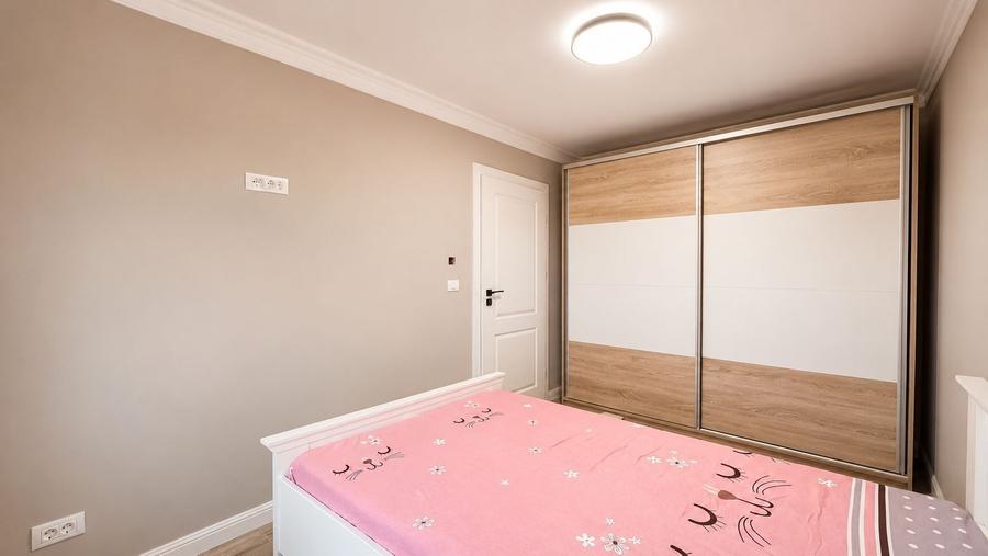 Duplex cu 4 camere cu Canalizare în Șag