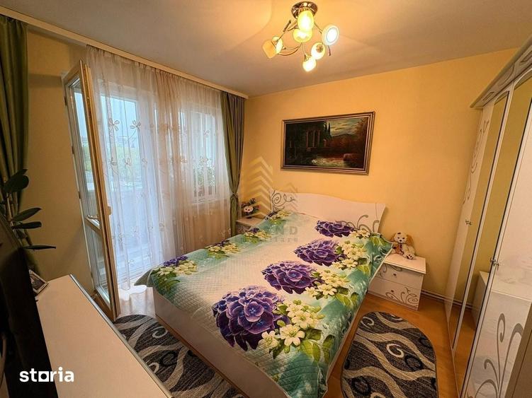 Apartament cu 3 camere în Decebal