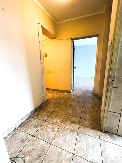 Apartament cu 2 camere decomandat în Crângași