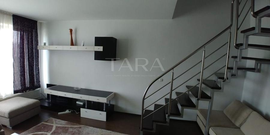 Apartament cu 4 camere semidecomandat, mobilat în Europa