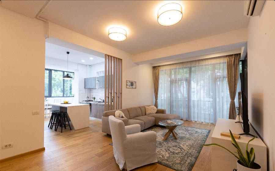 Apartament cu 3 camere, mobilat în Herăstrău