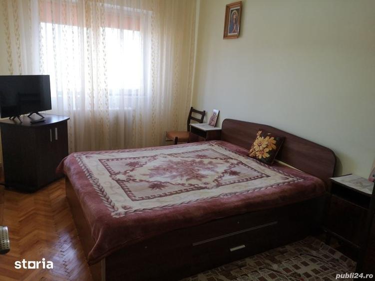 Apartament cu 3 camere decomandat în George Enescu