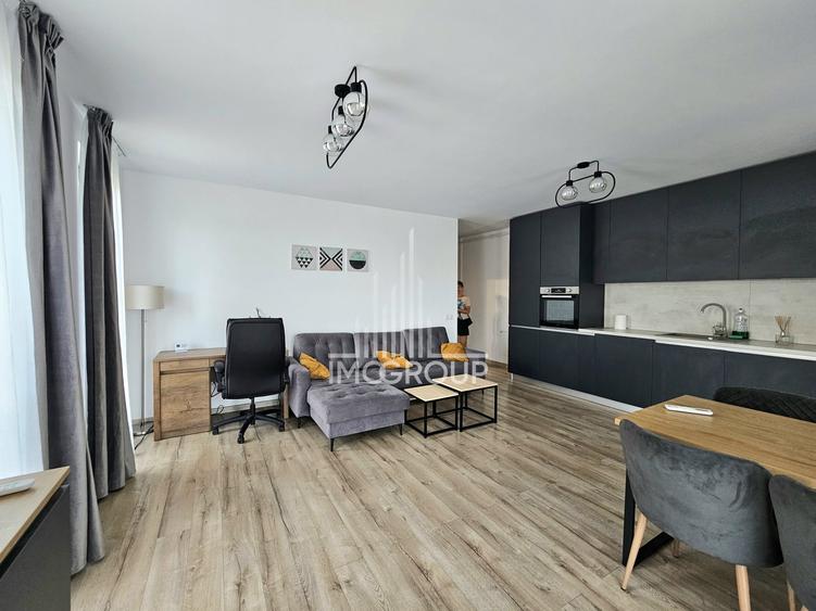 Apartament cu 2 camere semidecomandat, mobilat în Zorilor
