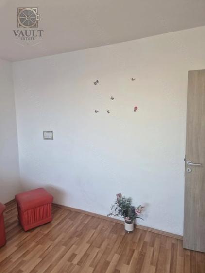 Apartament cu 2 camere decomandat, mobilat în Cantemir — fotografia 3