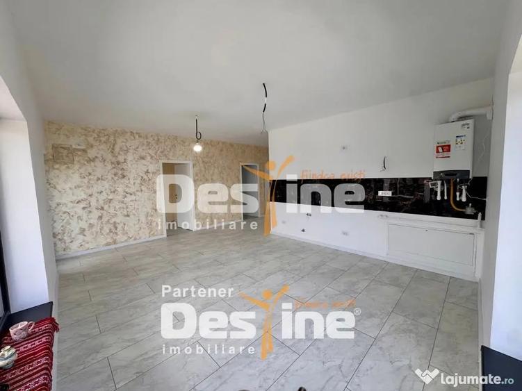 Casă cu 4 camere cu Teren 450 Mp în Central