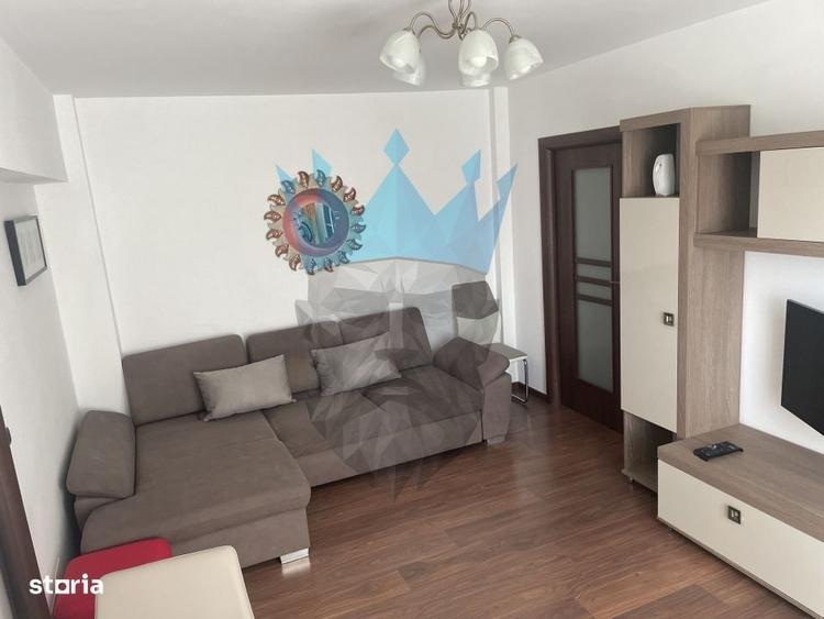 Apartament cu 3 camere în Aviatorilor