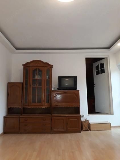 Inchiriez 3 camere Racadau Bra?ov - 6
