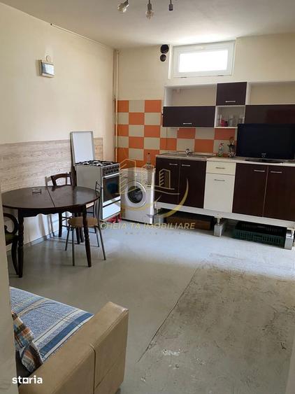 Apartament cu 4 camere decomandat în Bulgaria
