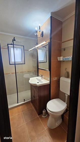 Apartament cu 3 camere în Aviatorilor