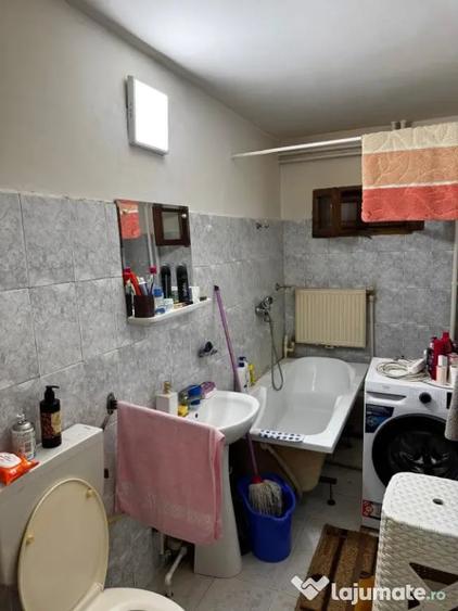 Garsonieră decomandată în Dacia