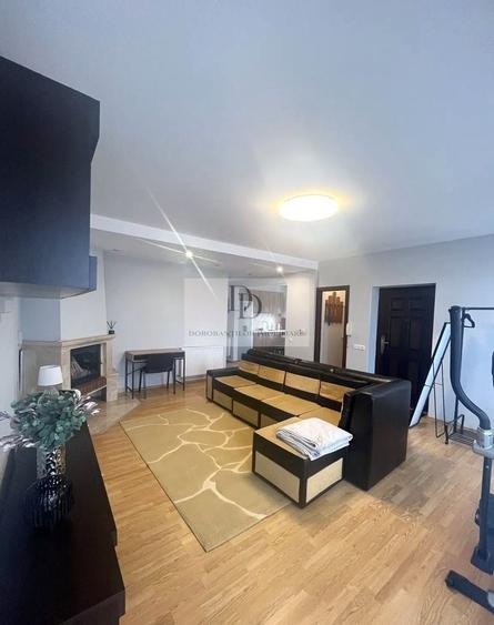 Apartament cu 3 camere decomandat, mobilat în Europa