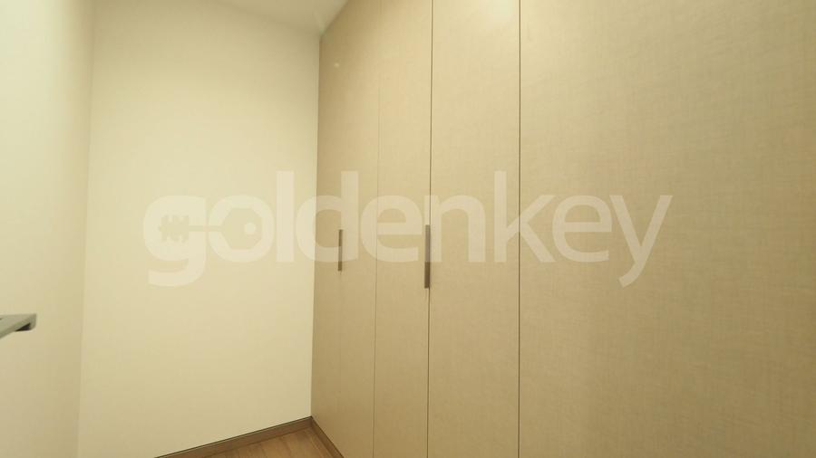 Apartament cu 4 camere decomandat, mobilat în Primăverii