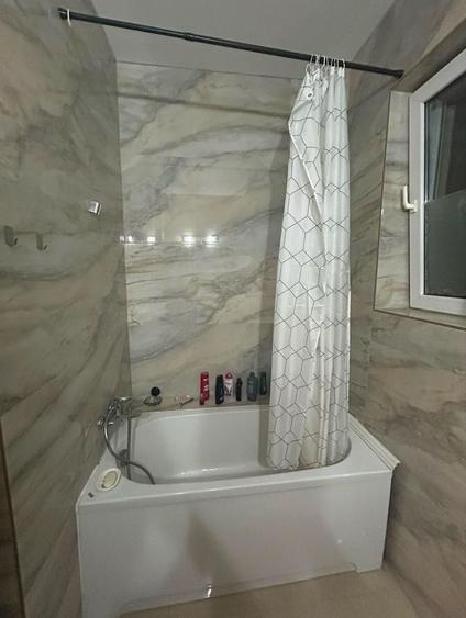 Apartament cu 2 camere decomandat în Horea