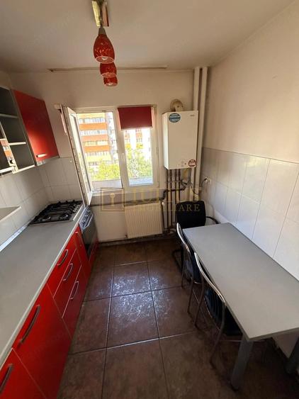 Apartament cu 2 camere decomandat în Gheorghe Lazăr