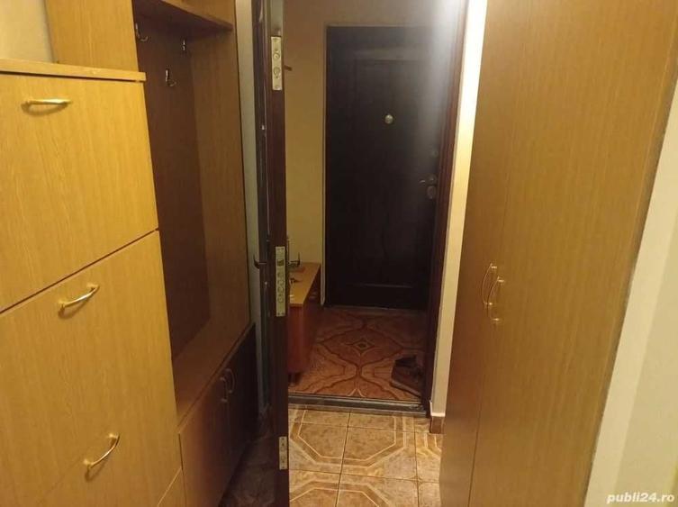 Apartament cu 2 camere nedecomandat în Tătărași