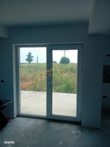 Casă cu 3 camere cu Teren 383 Mp în Vidra