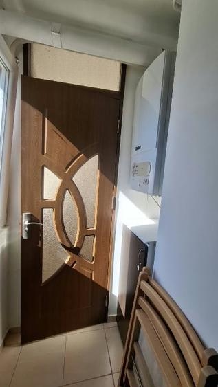Apartament cu 2 camere semidecomandat, mobilat în Tătărași