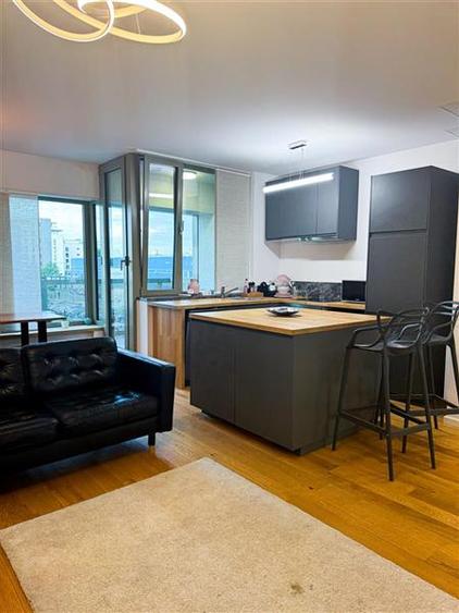 Apartament cu 2 camere semidecomandat, mobilat în Aviației