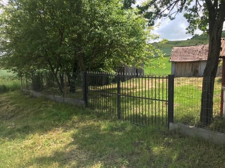 Casă cu 2 camere în Central