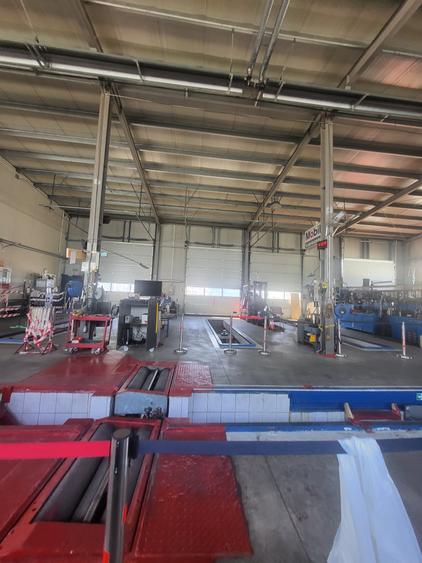 Spațiu industrial, de 880 mp, în Industrial