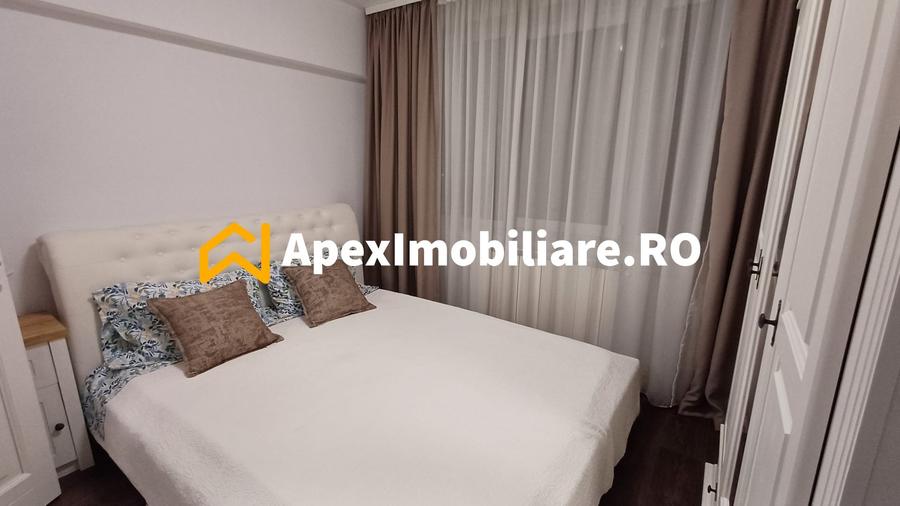 Apartament cu 3 camere semidecomandat, mobilat în Unirii