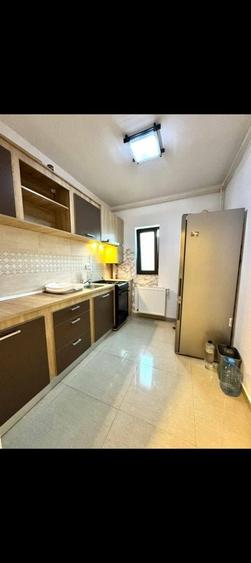 Apartament cu 2 camere decomandat în Est